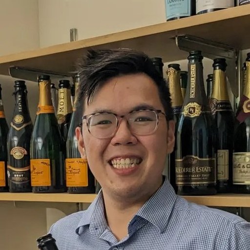 Tri Nguyen